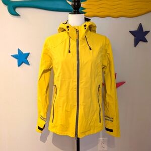 Canada Goose Basic Hard Shell. Size S. EUC.